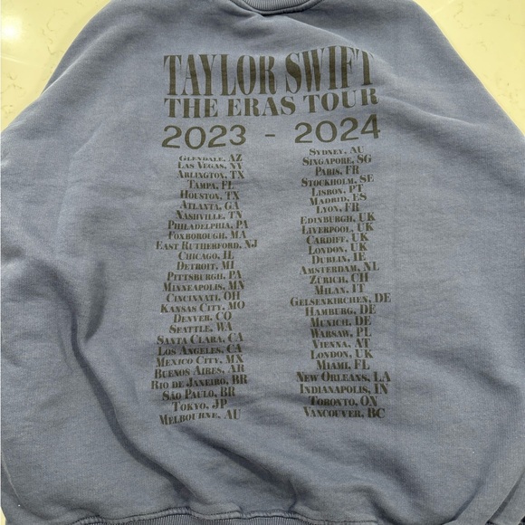 Taylorr Swift Eras tour blue crew neck sweatshirt size L - Picture 2 of 3
